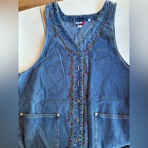 Embroidered JL Ny 90s vintage demin dress size 2xl (cottage core)